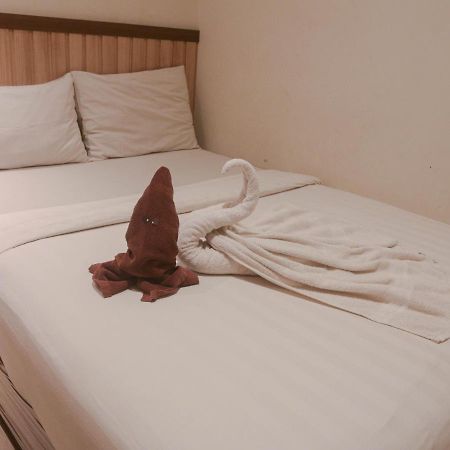 Hotel Pantes Kota Lama Семаранг Экстерьер фото